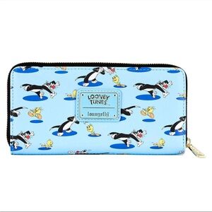 ✤ New LOUNGEFLY Ziparound Wallet LOONEY TUNES Tweety Sylvester Bird Cat Sky Blue
